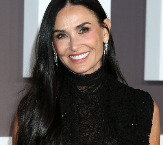 Hollywood Spotlight: Demi Moore #moviestars #holywood #celebrties #beverlyhills #beverlyhillsmagazine #bevhillsmag #demimoore