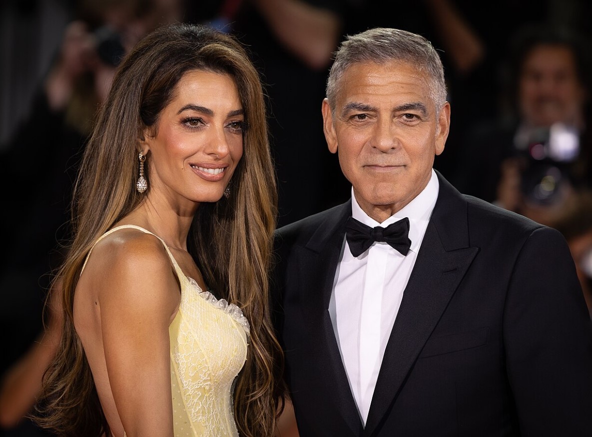 Why Celebrity Dating Has Bigger Age Gaps Than Most Relationships #CelebrityDating #CelebrityCouples #RelationshipTrends #CelebrityLifestyle #HollywoodRomance #AgeGapRelationships #FamousCouples #DatingPsychology #LoveAndRelationships #EntertainmentNews