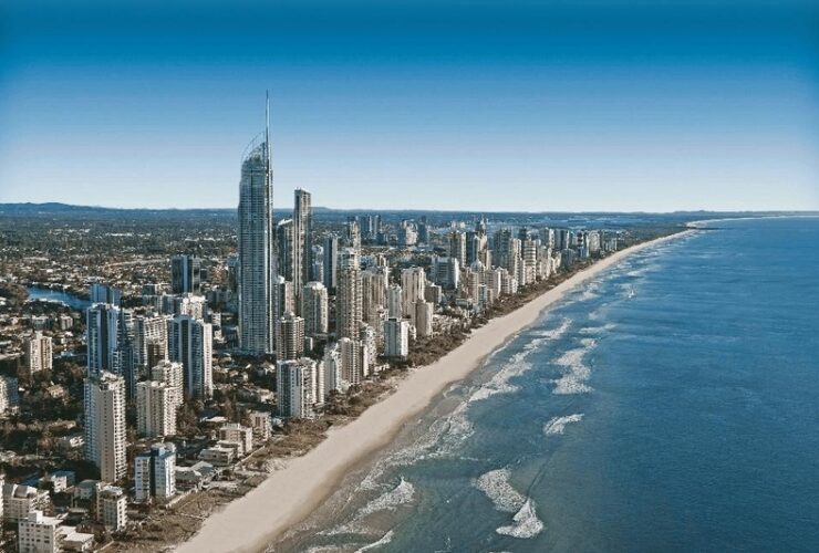 beverly-hills-magazine-gold-coast