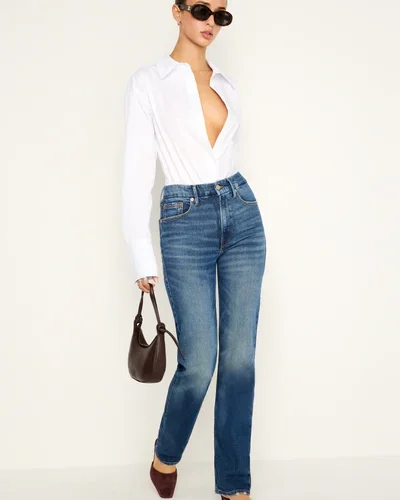 GOOD AMERICAN: A Fashion Brand Built on Confidence #GOODAMERICAN, #InclusiveFashion, #DenimEditorial, #ModernStyle, #BodyConfidence, #BevHillsMag, #BeverlyHills, #BeverlyHillsMagazine, #WomenInFashion, #StyleConfidence