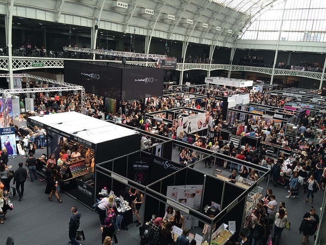 3 Reasons To Hire A Trade Show Exhibit Production Co #business #success #marketing #tradeshow #bevhillsmag #beverlyhills #beverlyhillsmagazine