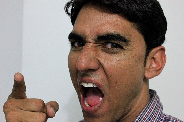 5 Signs You’re Being Taken Advantage Of At Work #work #life #beverlyhills