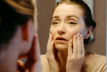 What To Do When You See Fine Lines in Your 30s #NightSkincare, #RetinolGlow, #Slugging, #LEDTherapy, #OvernightHydration, #RadiantSkin, #BeautySleep