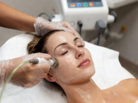 The HydraFacialist To The Stars #HaloHydraFacial, #BeverlyHillsGlow, #CelebritySkincare, #TylerHydrafacialist, #BeverlyWilshireAesthetics, #LuxuryFacials, #RedCarpetReady