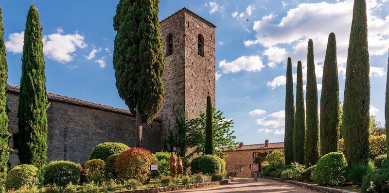 An Italian Holiday at Castello di Spaltenna #travel #fivestarhotels #luxuryhotel #vacation #exclusivegetaway #beverlyhillsmagazine #beverlyhills #castellodispaltenna