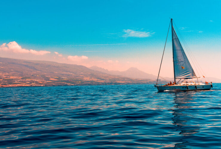 beverly-hills-magazine-owning-a-boat