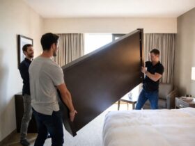 Late Night Hotel Suite Resets by Expert Los Angeles Movers #24HourMoversLA #LosAngelesMovers #HotelSuiteSetup #OvernightMoves #CommercialMovers #LuxuryLogistics #AfterHoursMoving #EventSetup