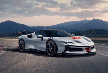 Ferrari SF90 XX Stradale: The Ultimate Hybrid Dream Car#beverlyhills #beverlyhillsmagazine #bevhillsmag #ferraricar #ferrarihybrid #dreamcar #popularcarmagazine #carmagazine #coolcars #exoticcars #fastcars #supercars #sportscar #luxurycars