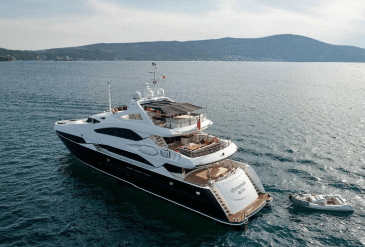 Top Yachting Travel Destinations 2019 #travel #yachting #yachtcharters #vacation #bucketlist #yachts #luxury #beverlyhills #beverlyhillsmagazine #bevhillsmag