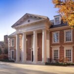 A Stately Mansion in London #luxury #realestate #homesforsale #dreamhomes #beverlyhills #bevhillsmag #beverlyhillsmagazine