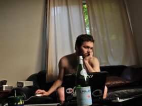 How To Grow A Big Business In Modest Surroundings