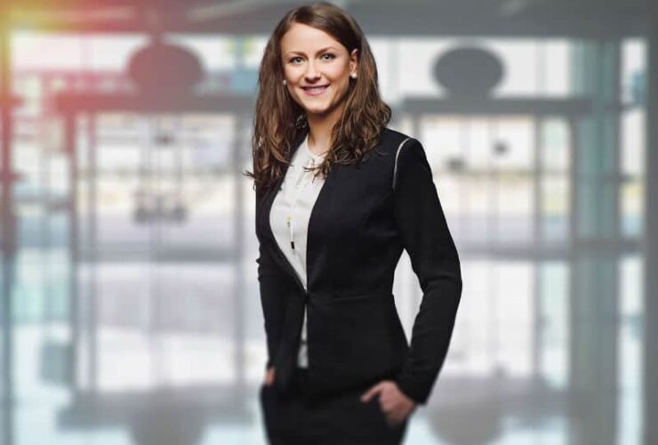 How To Dress For Business Success #fashion #style #shop #success #business #fashion #clothing #beverlyhills #beverlyhillsmagazine #bevhillsmag