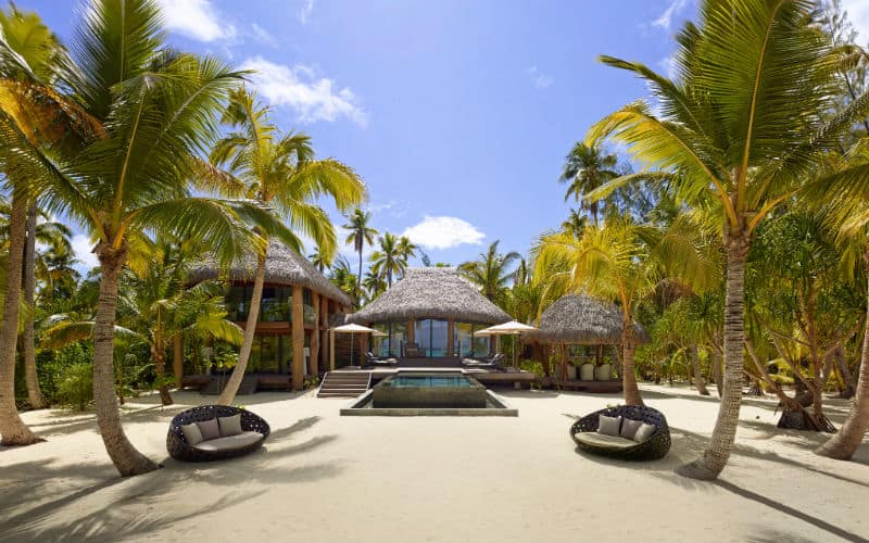 The Brando Resort #Tahiti #vacation #travel #bucketlist #exclusive #luxury #beaches #island #vacations #beverlyhills #beverlyhillsmagazine #ocean #fivestar #frenchpolynesia #hotels #BevHillsMag @thebrandoresort 