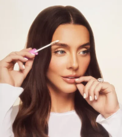 The Skinny Confidential: Innovative Beauty Products #TheSkinnyConfidential, #BeautySalt, #CaffeinatedSunscreen, #IceRoller, #MintRoller, #DepuffingFaceOil, #LymphaticDrainageRoller, #BevHillsMag, #BeverlyHills, #BeverlyHillsMagazine
