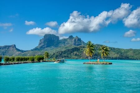 Discover Paradise in Vanuatu, Fiji Islands #beverlyhills #bevhillsmag #beverlyhillsmagazine #travel #fiji #vanuatu