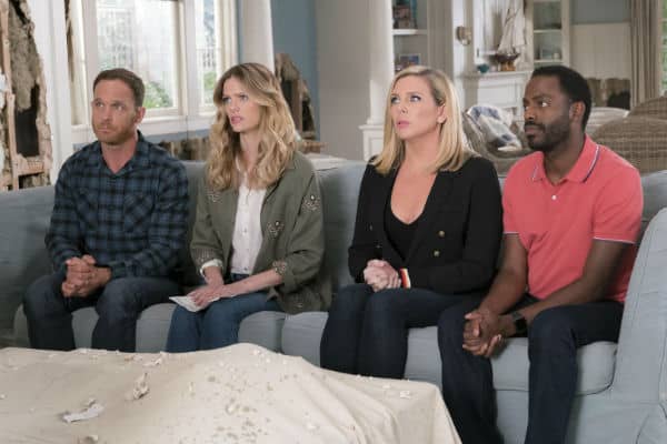 Grace and Frankie Cast On Set!