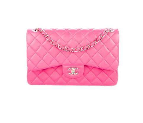 Vintage Chanel Handbag. BUY NOW!!! #beverlyhillsmagazine #bevhillsmag #shop #style #shopping #fashion