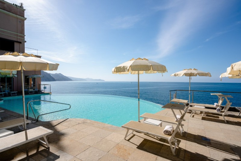 Excelsior Palace Hotel: #bevhillsmag #excelsiorpalacehotel #italy #vacation #luxurytravel