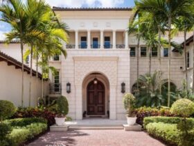 Florida Star Trek Mansion