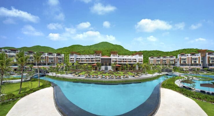 A Dream Vacation at Angsana Lang Cô: A Luxury Resort in Vietnam #travel #vacation #vietnam #hotels #resorts #bevhillsmag #beverlyhillsmagazine #beverlyhills #luxury