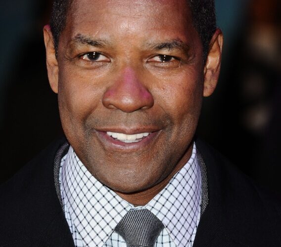 Hollywood Spotlight: Denzel Washington #bevhillsmag #beverlyhillsmagazine #beverlyhills #celebrities #moviestars #hollywoodspotlight #celebrityspotlight #denzelwashington #hollywoodspotlight