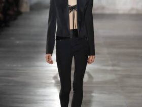 Paris Fashion Week SS 2017: Yves Saint Laurent