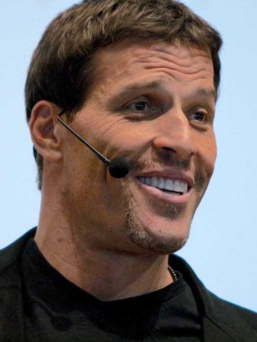 Tony Robbins: A Trailblazing Business Leader, Entrepreneur, and Author #tonyrobbins #business #success #entrepreneurs